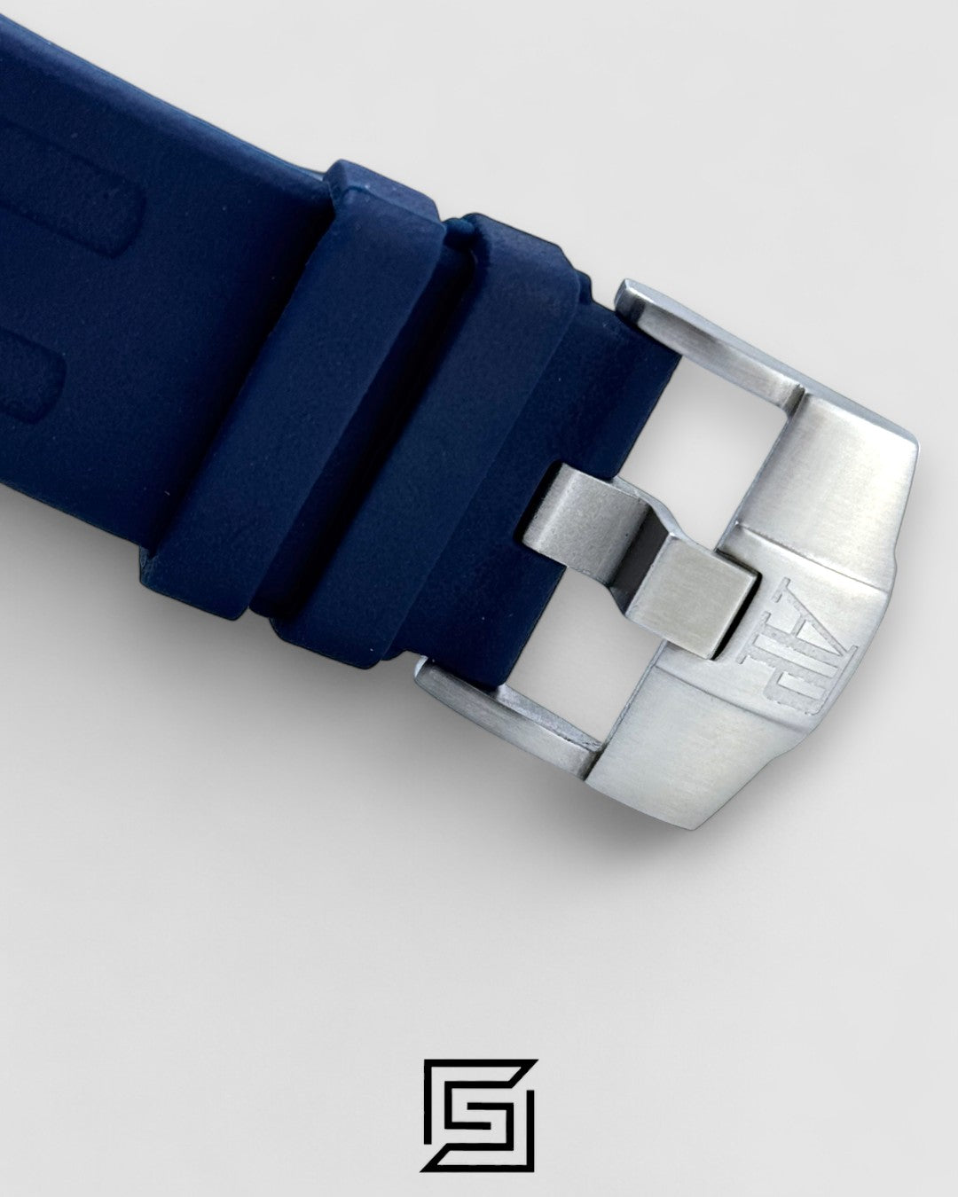 Audemars Piguet Royal Oak Offshore Chronograph - Navy Blue Dial & Rubber Strap