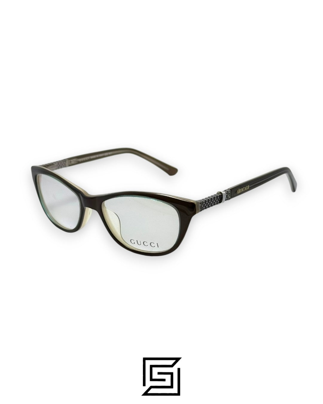 GG3226/بني
