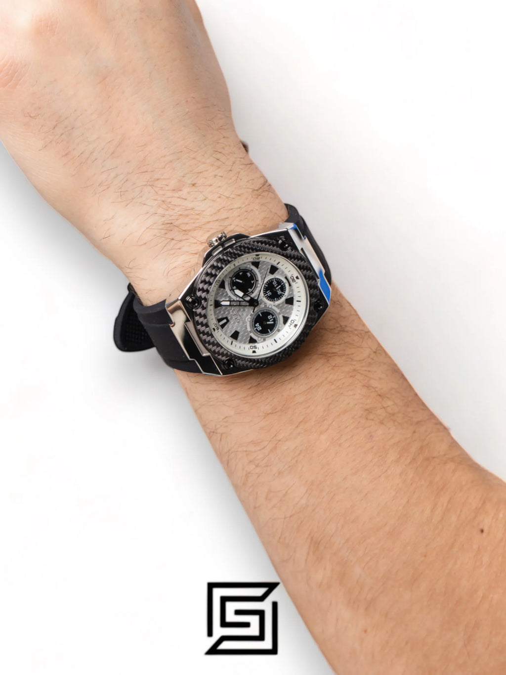 original-watches Guess Wire Accent Bezel Round Silicone Analog Watch For Men - W1049G3