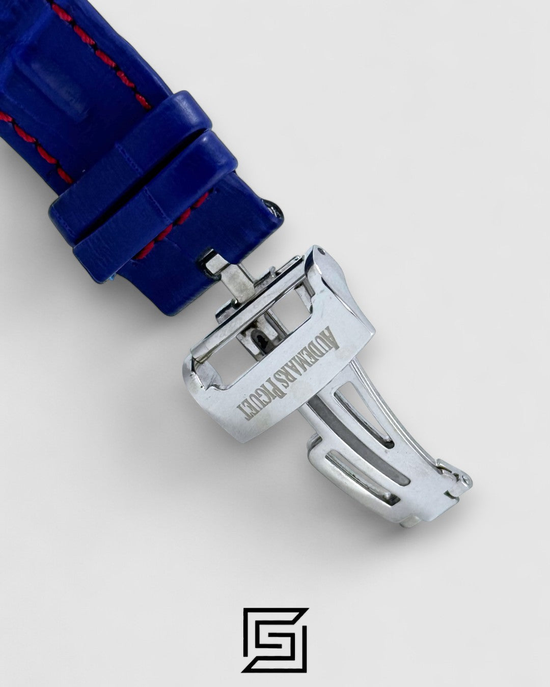 Audemars Piguet Royal Oak Offshore Limited Edition – White Dial – Blue Leather Strap – Japanese Quartz