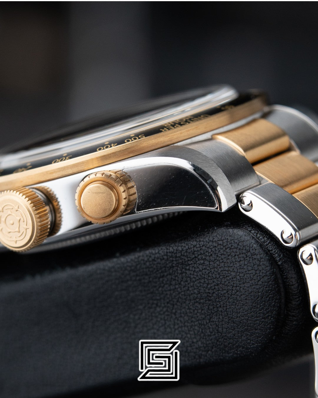 Tudor Black Bay Half Gold Gold Counters