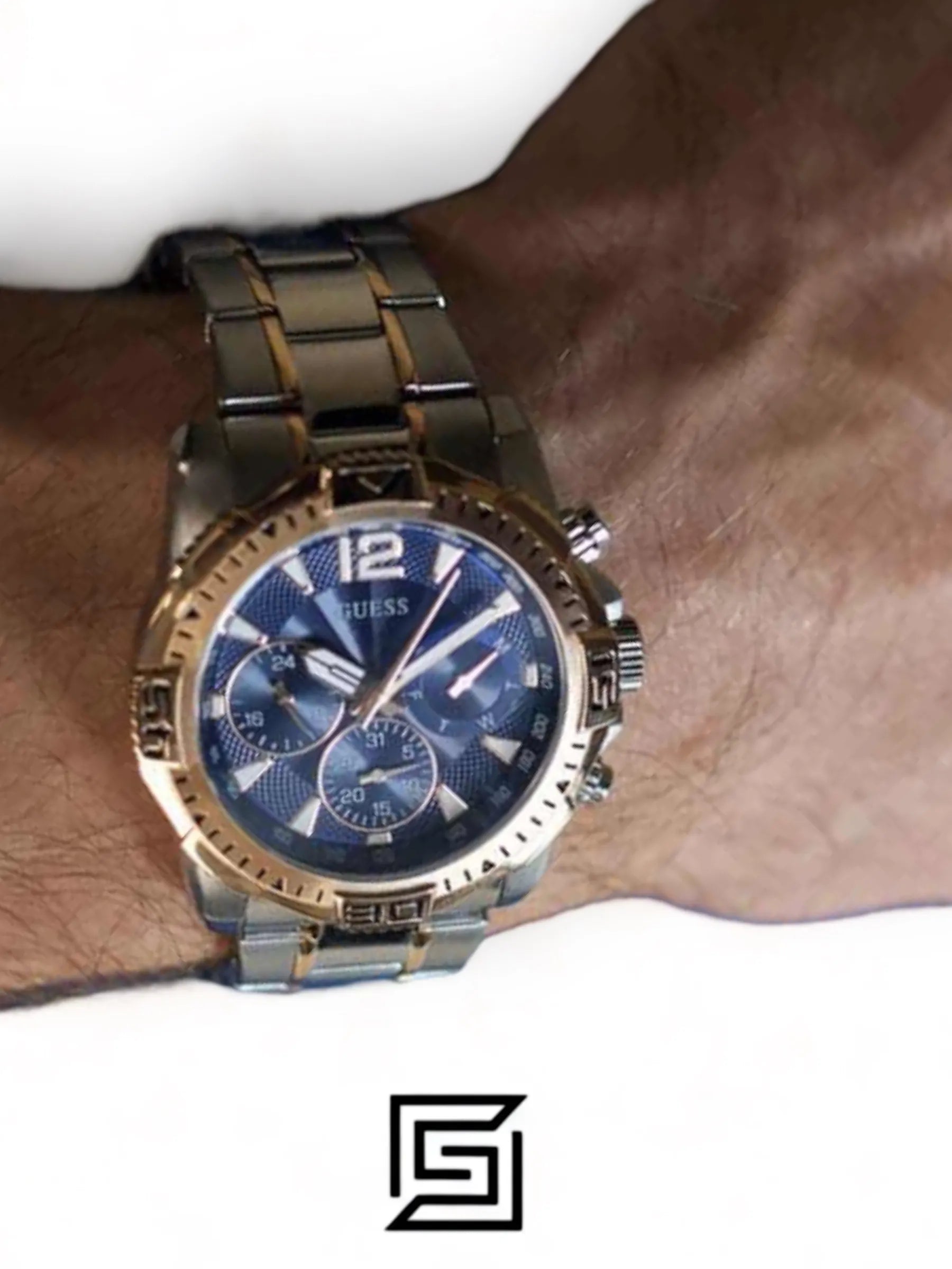 Guess original-watches Men's Analog Quartz Watch with Stainless Steel Strap - GW0056G5