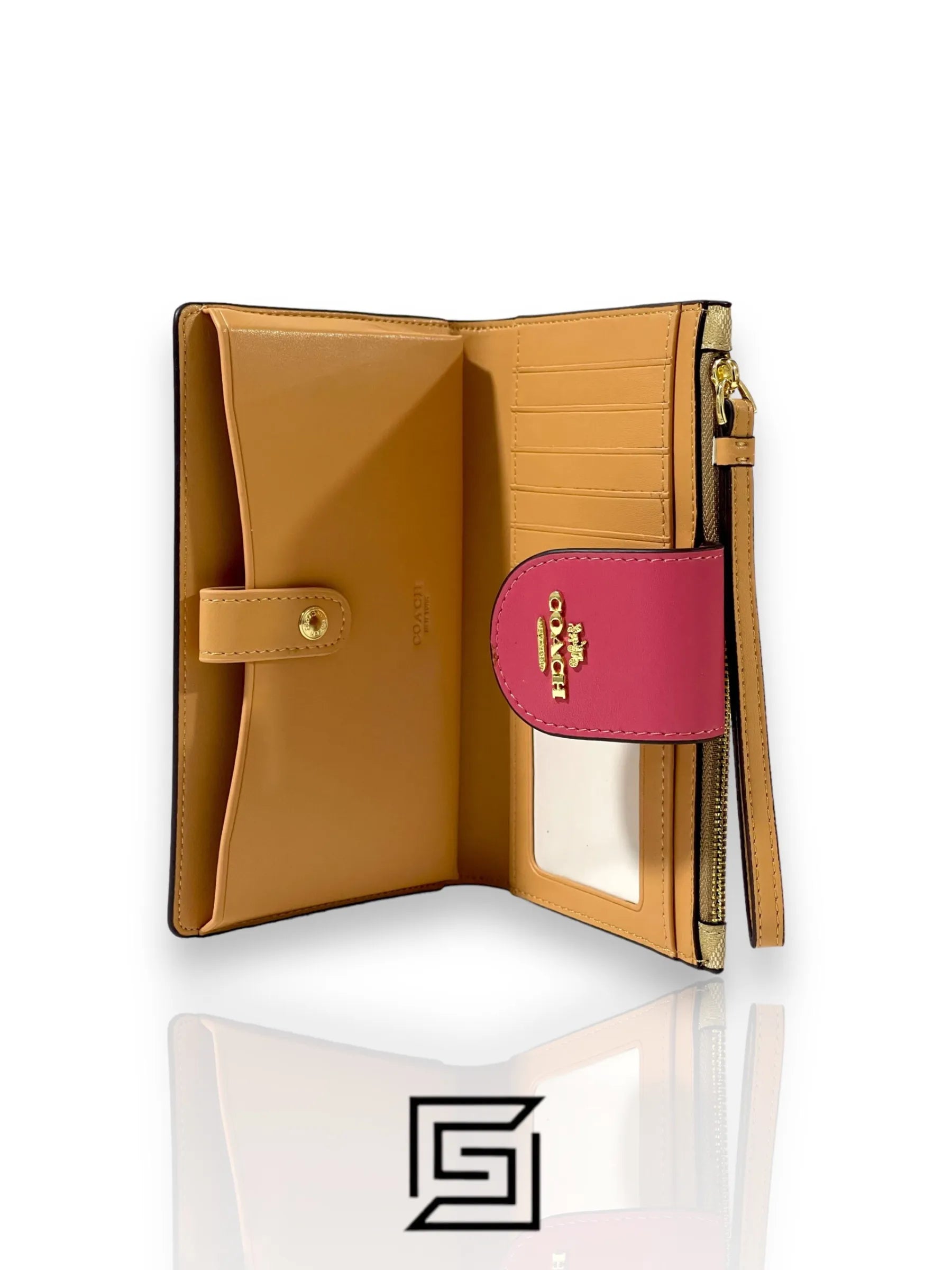 محفظة كوتش للهاتف بتصميم Colorblock Signature Canvas باللون البيج والوردي، رقم الموديل C2874