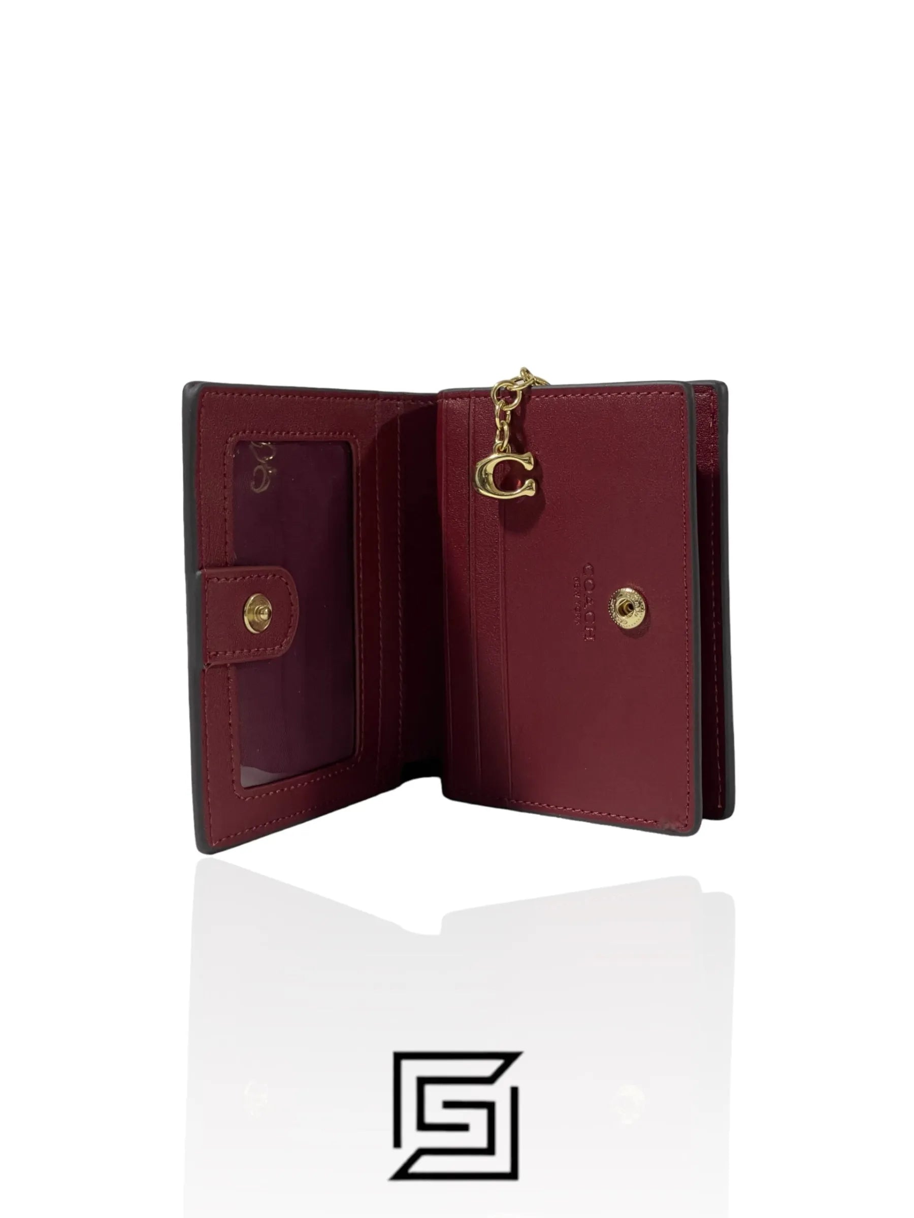 محفظة Coach Snap بنقشة أزهار وقلوب باللون الأحمر، ستايل رقم C2868