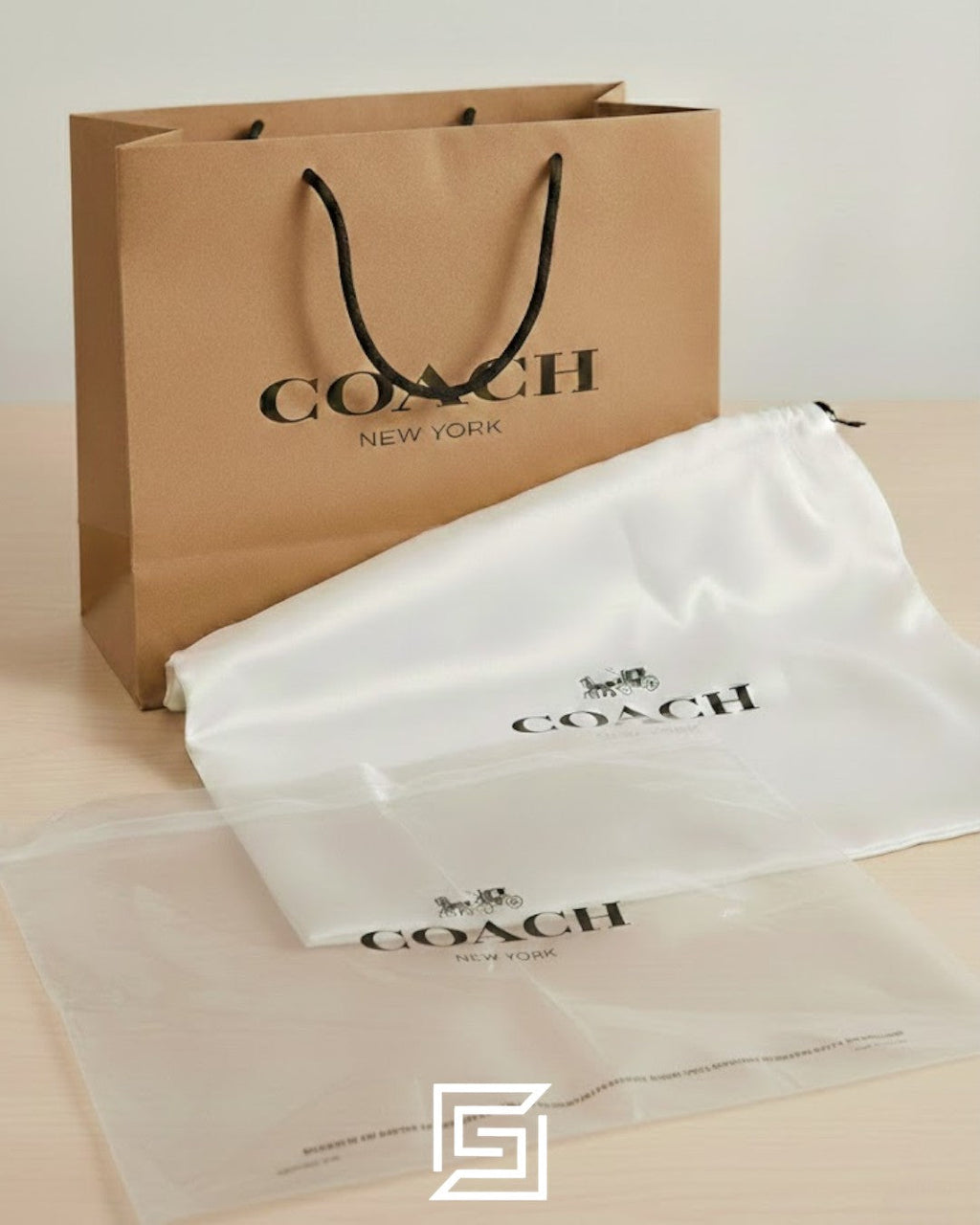 حقيبة Coach Racer Messenger بتصميم كتل الألوان وقماش سيغنتشر، رقم التصميم CT753