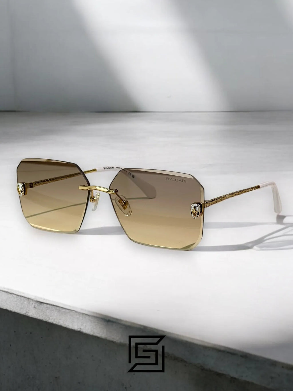 نظارات شمسية BVLGARI BV40026 للنساء - عسلي