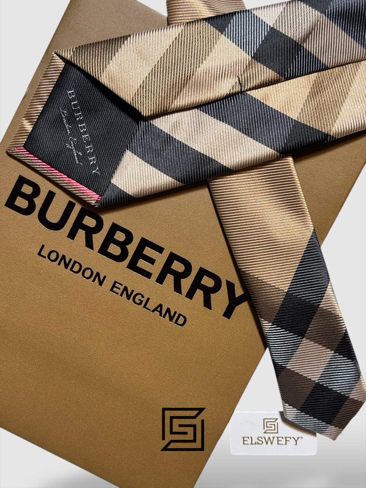 Burberry - Brown Traditional Pattern