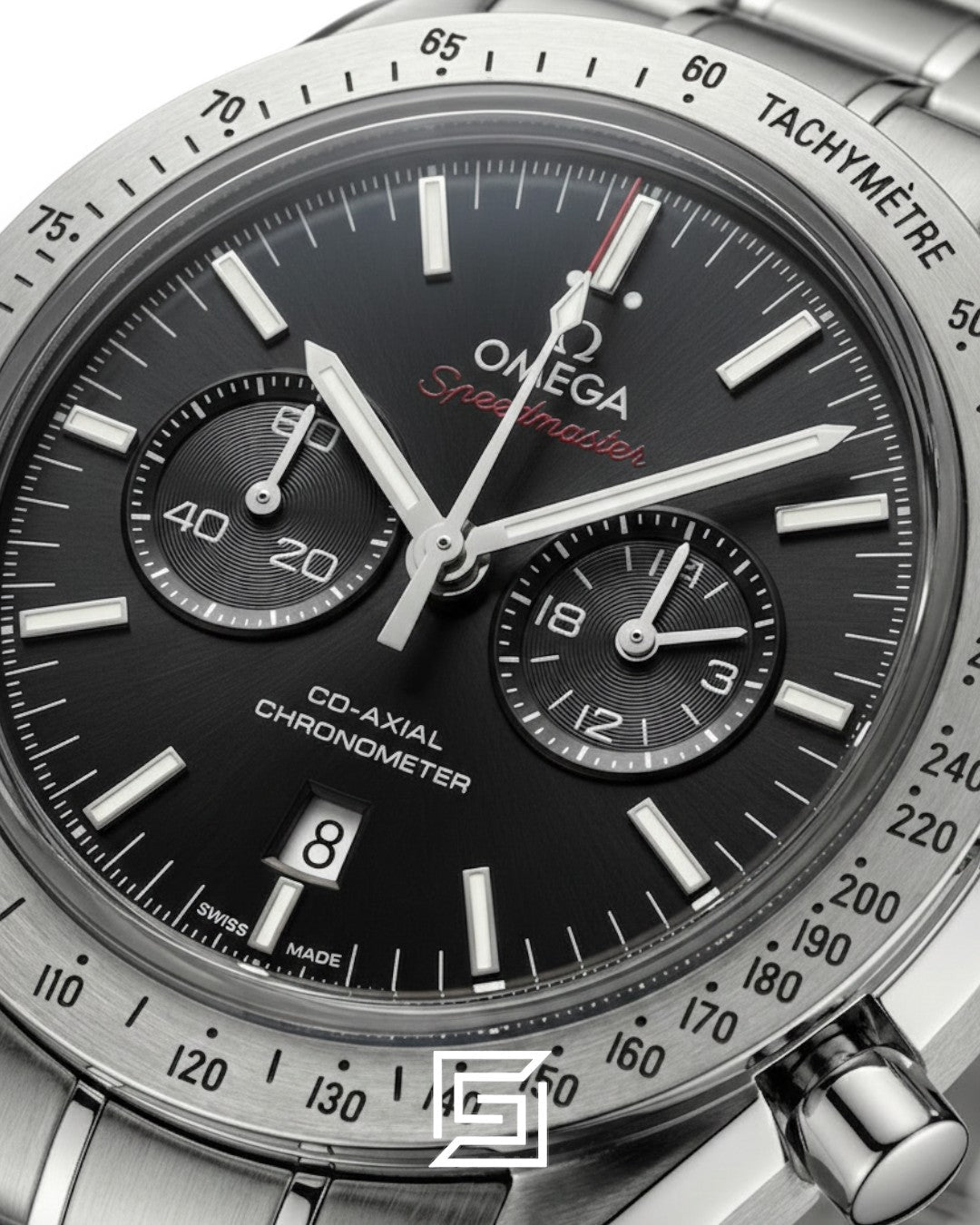 أوميغا سبيدماستر 57 Co-Axial – مينا سوداء وإطار فضي