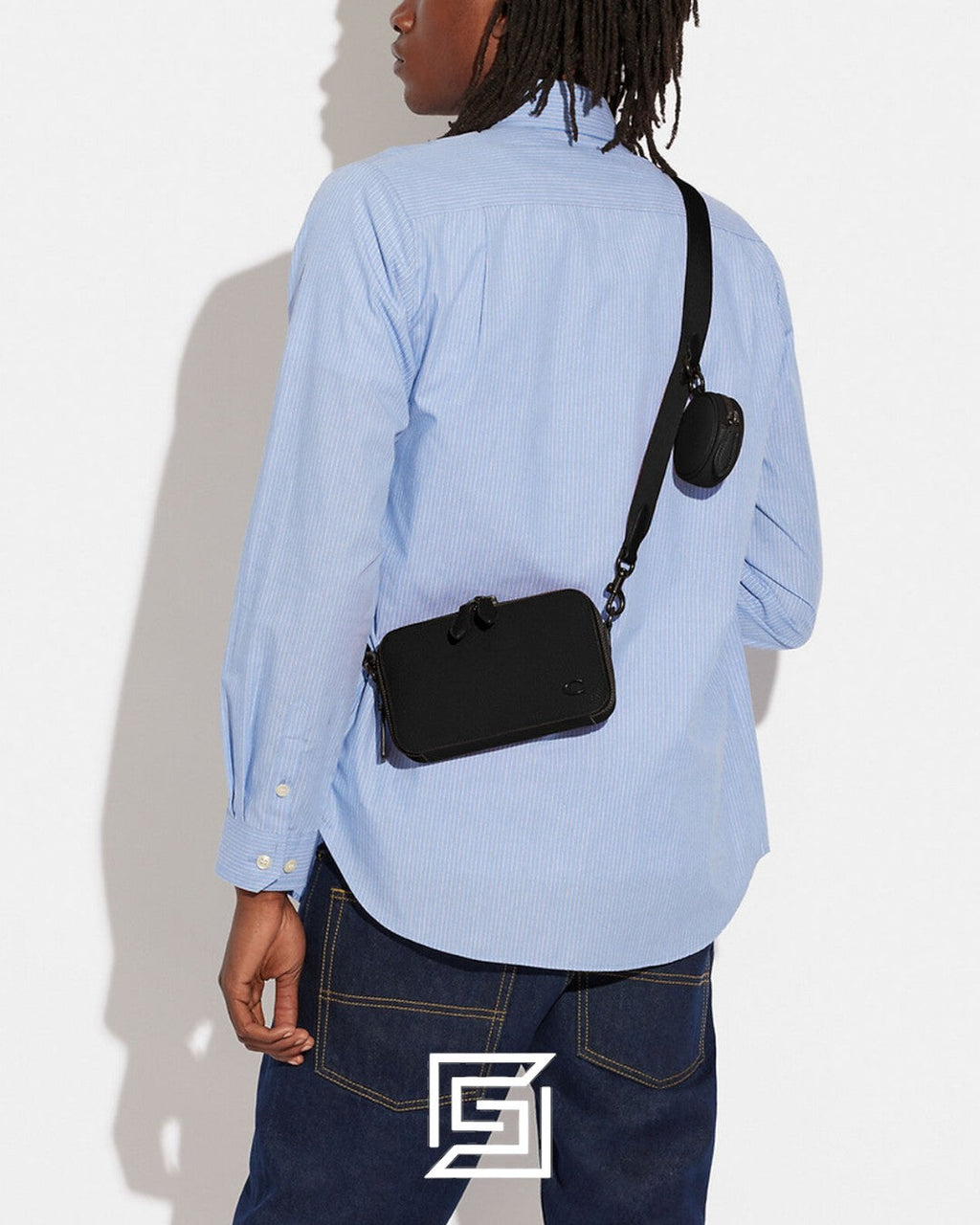 Charter Slim Crossbody CC070 أسود