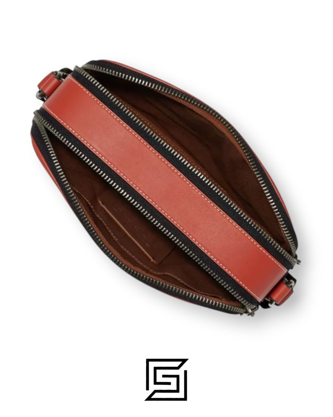حقيبة كروسبودي جراهام من تشكيلة Coach X Peanuts Signature Canvas مع رقعات CE746
