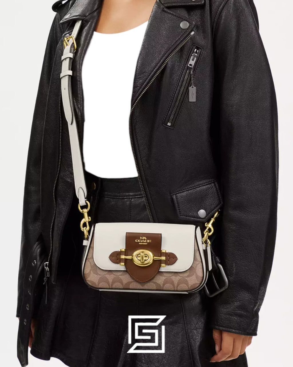 Brie Shoulder Bag In Colorblock Signature Canvas CM064
