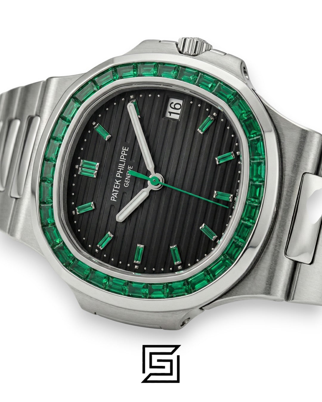 Patek Philippe Nautilus Japanese Automatic – Black Dial with Green Gem Bezel