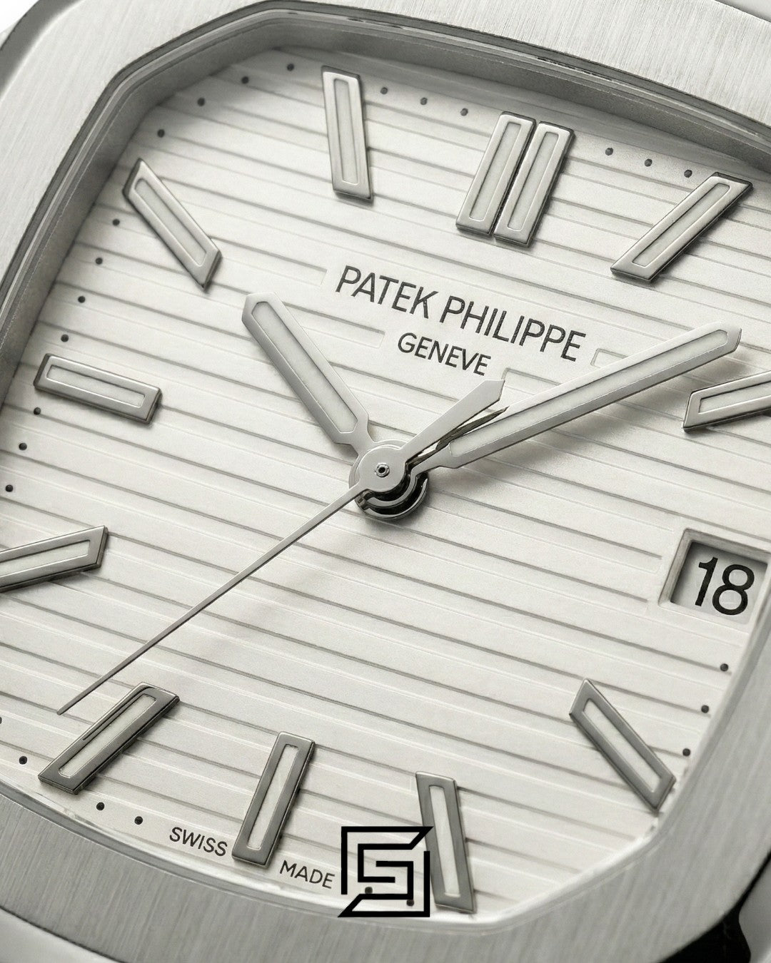 Patek Philippe Cubitus – Japanese Automatic – White Dial – Stainless Steel Bracelet