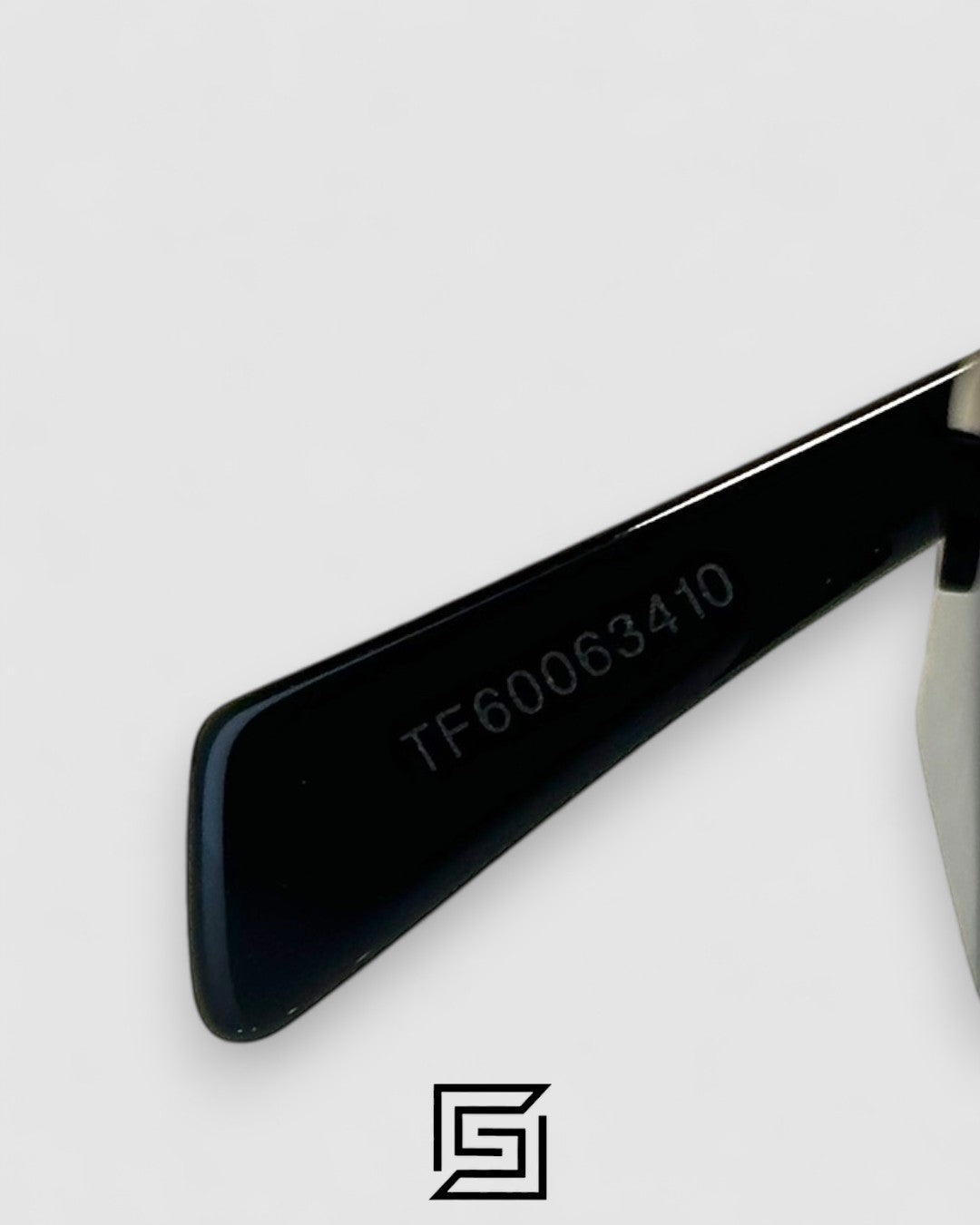 CELINE CL40235 Black Lenses Silver Frame