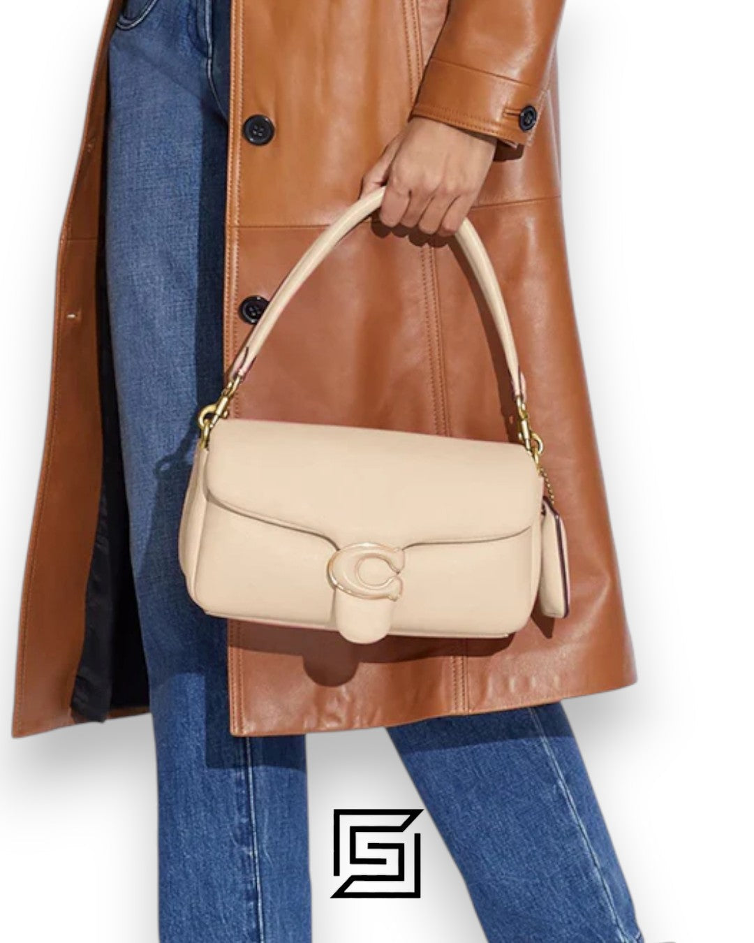حقيبة كتف PILLOW TABBY 26 من Coach باللون الكريمي - طراز C0772