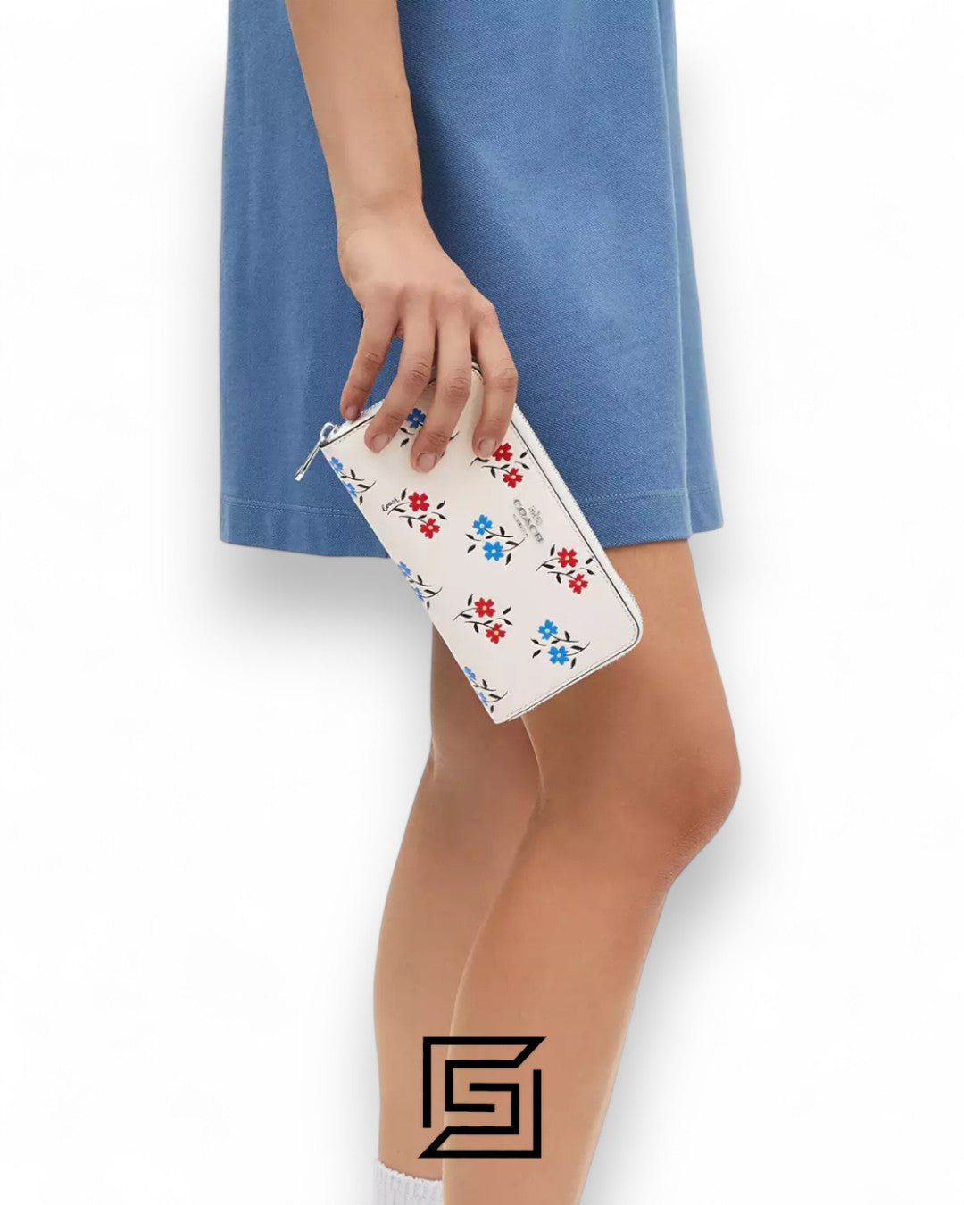 Coach Long Zip Around Wallet in Floral Print White Style No. CT919