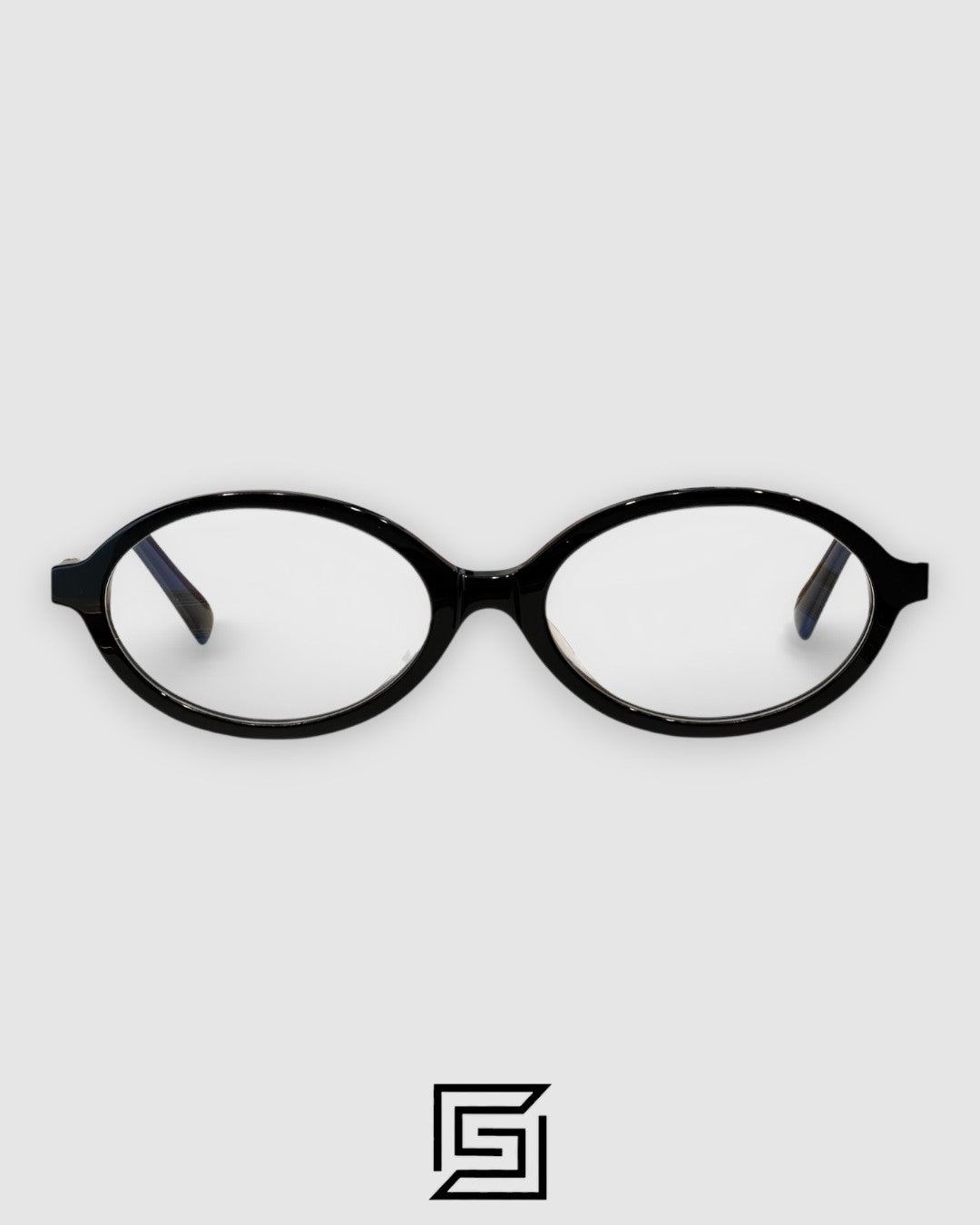 نظارة Miu Miu SMU04Z بإطار أسود وشعار ذهبي