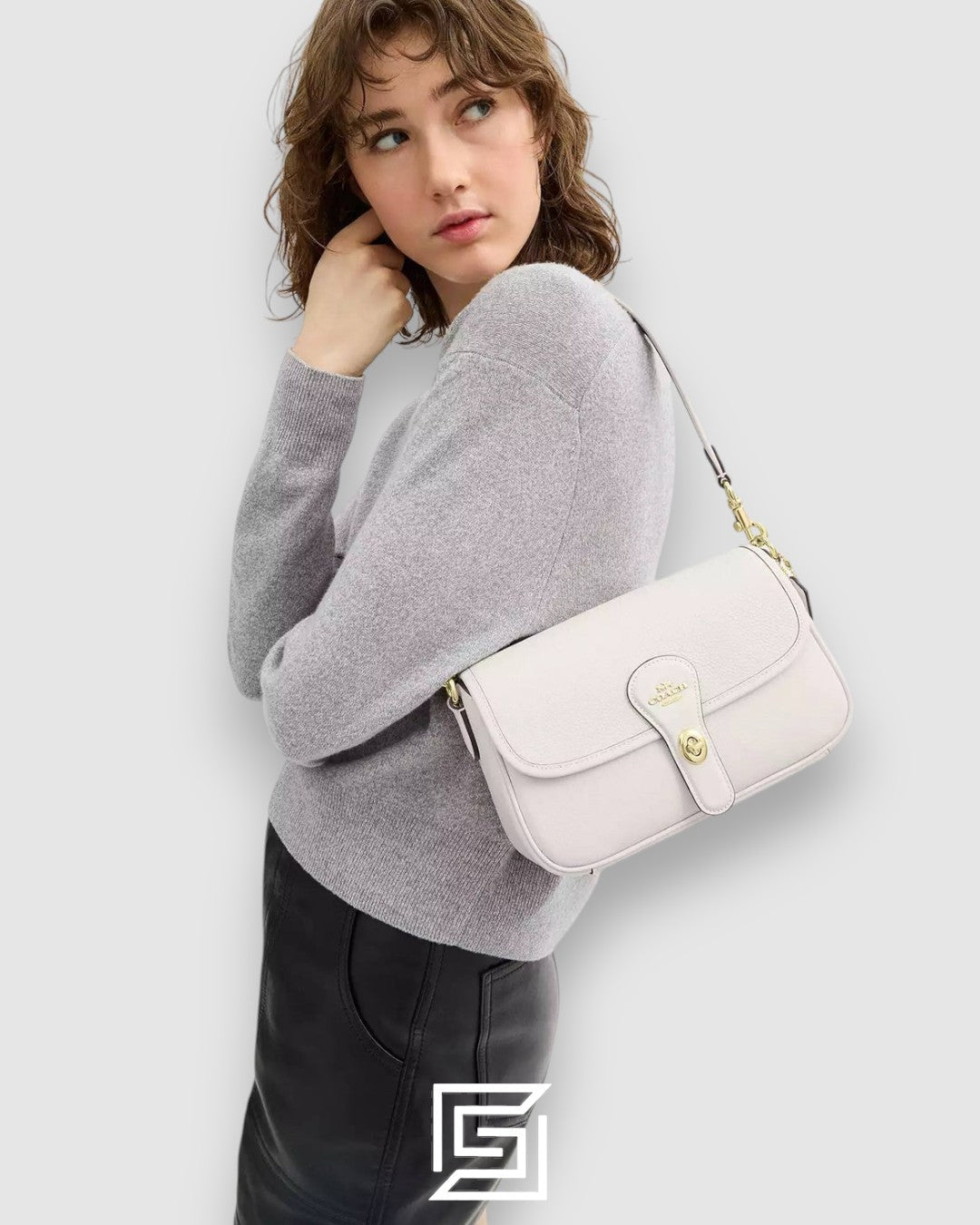 Coach Hadley Shoulder Bag in Refined Pebble Leather White – CY683