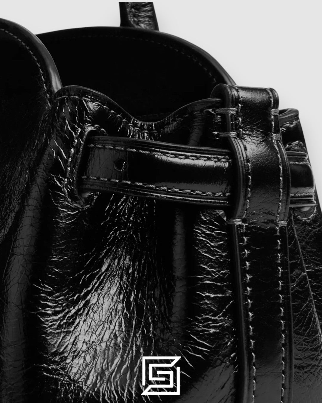 Coach EMPIRE CARRYALL BAG 34 أسود، رقم التصميم CAM03
