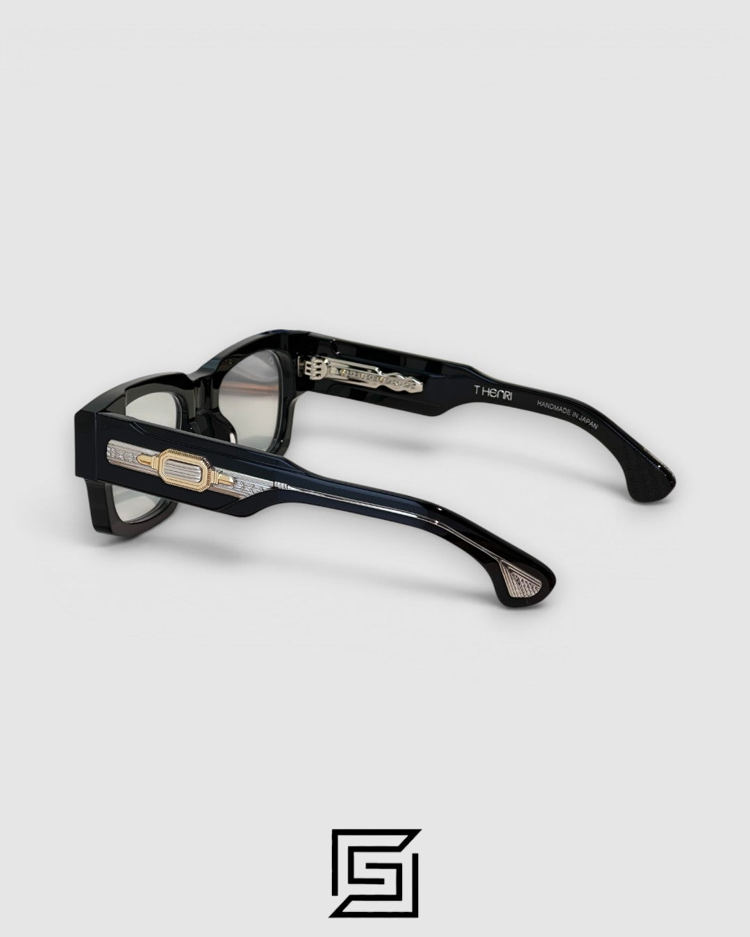 DUSENBERG Black Frame