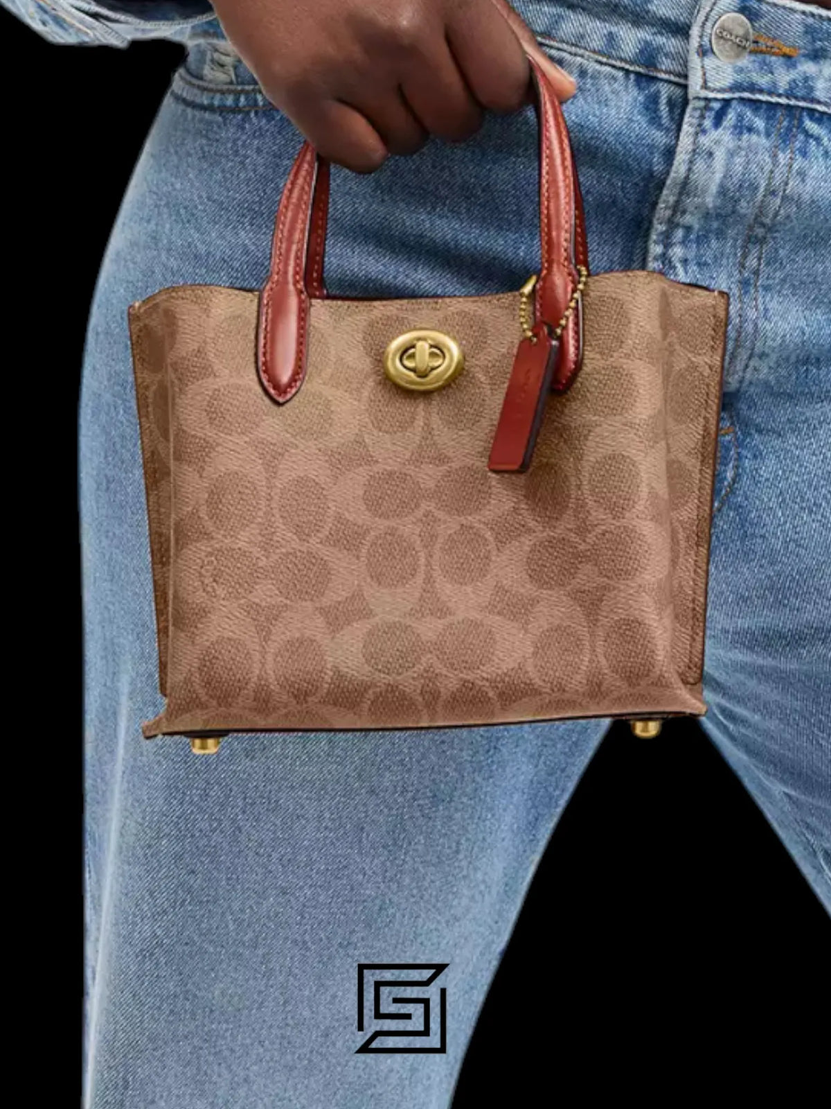 Coach leather WILLOW TOTE BAG 18 IN SIGNATURE CANVAS CW550