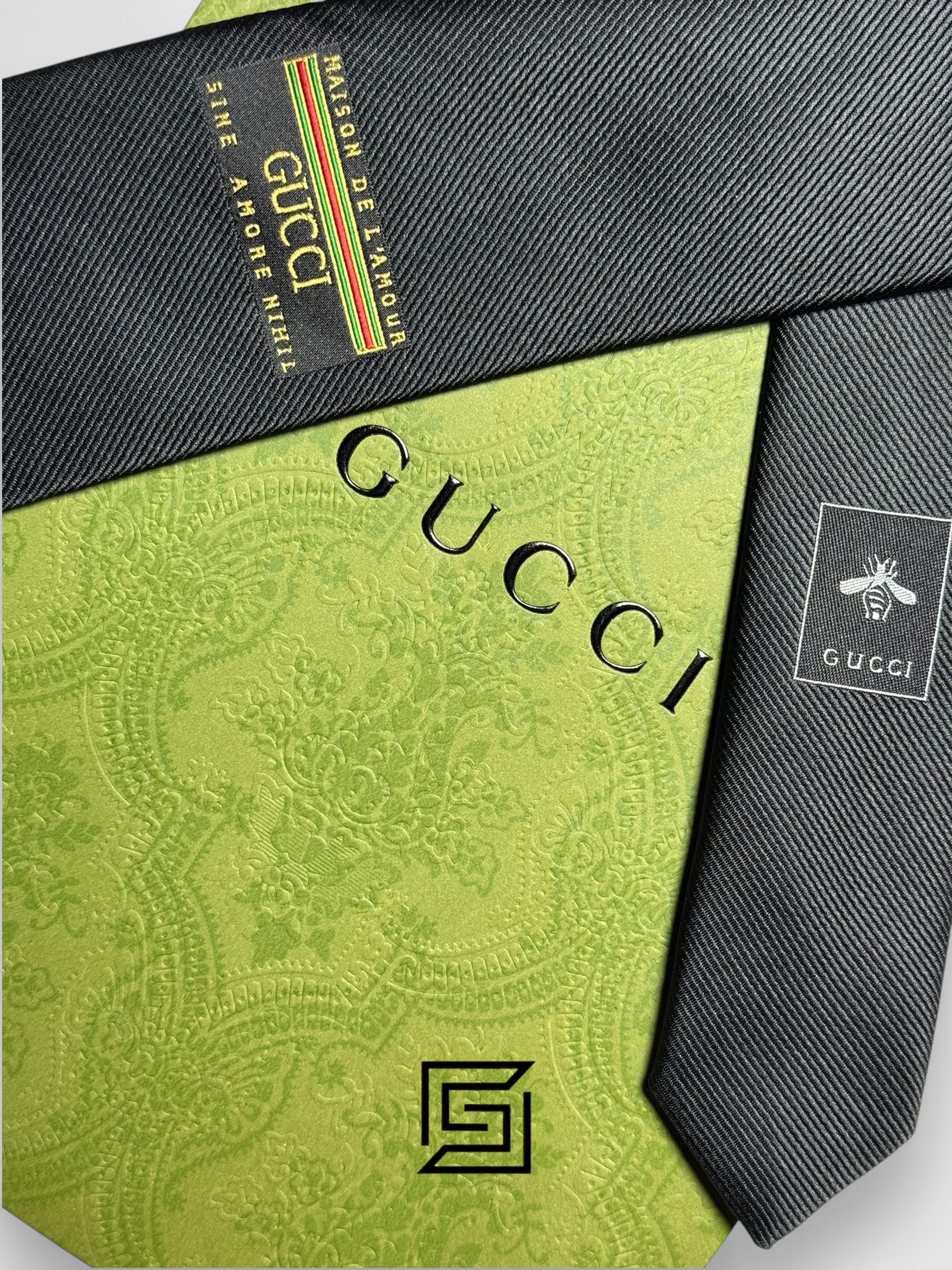 Gucci - Black Color With Gucci Ticket