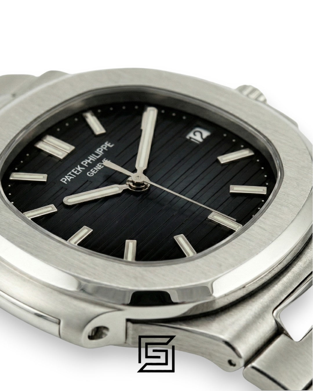 Patek Philippe Nautilus – Black Dial - Silver Stainless Steel Bracelet - Japanese Automatic