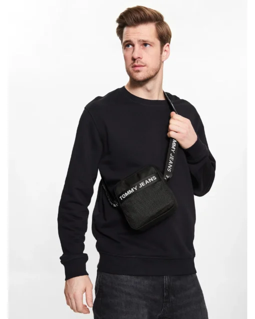 Bags,Leather,Men ORIGINAL Tommy Hilfiger leather Tommy Jeans Bag AM0AM10901 Black Tommy Hilfiger