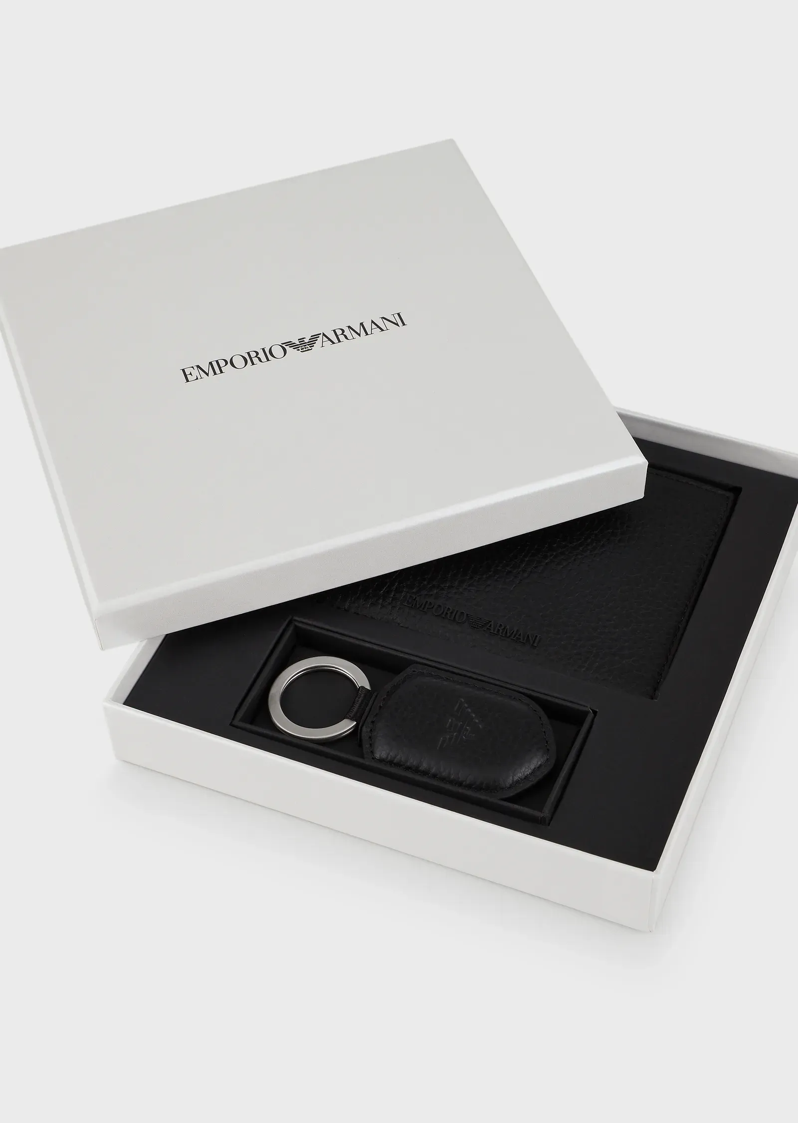 Leather,Wallets,Men Emporio Armani leather Y4R222 Y068E WALLET AND MEDAL Emporio Armani
