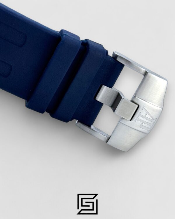 Audemars Piguet Royal Oak Offshore Chronograph - Navy Blue Dial & Rubber Strap
