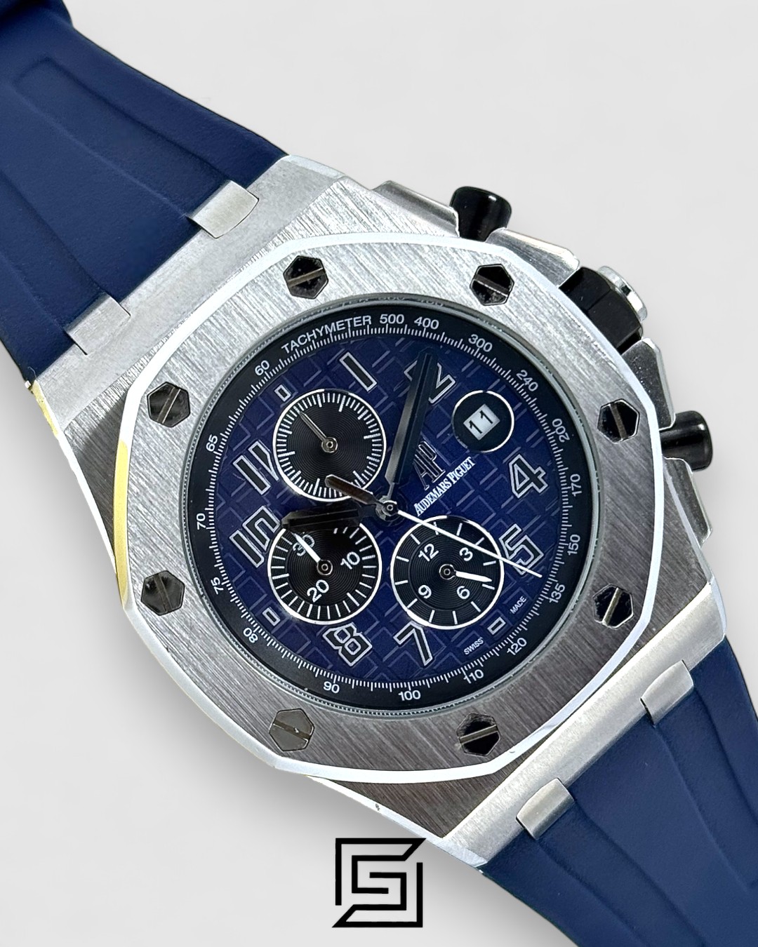 Audemars Piguet Royal Oak Offshore Chronograph - Navy Blue Dial & Rubber Strap - Image 2