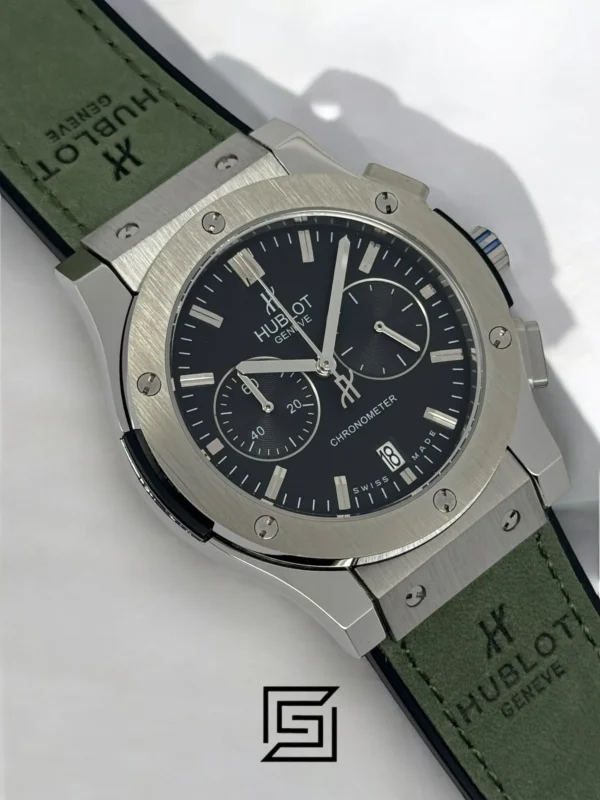 Men,Watches watches HUBLOT CLASSIC NEW - Green Chamois Band - Black Dial - Silver Body Hublot