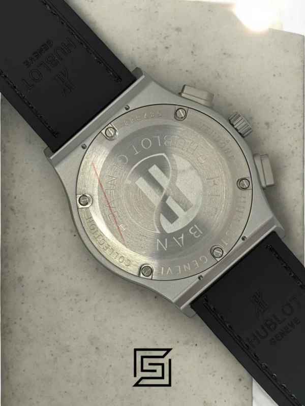 Men,Watches watches HUBLOT CLASSIC NEW - Green Chamois Band - Black Dial - Titanium Grey Body Hublot