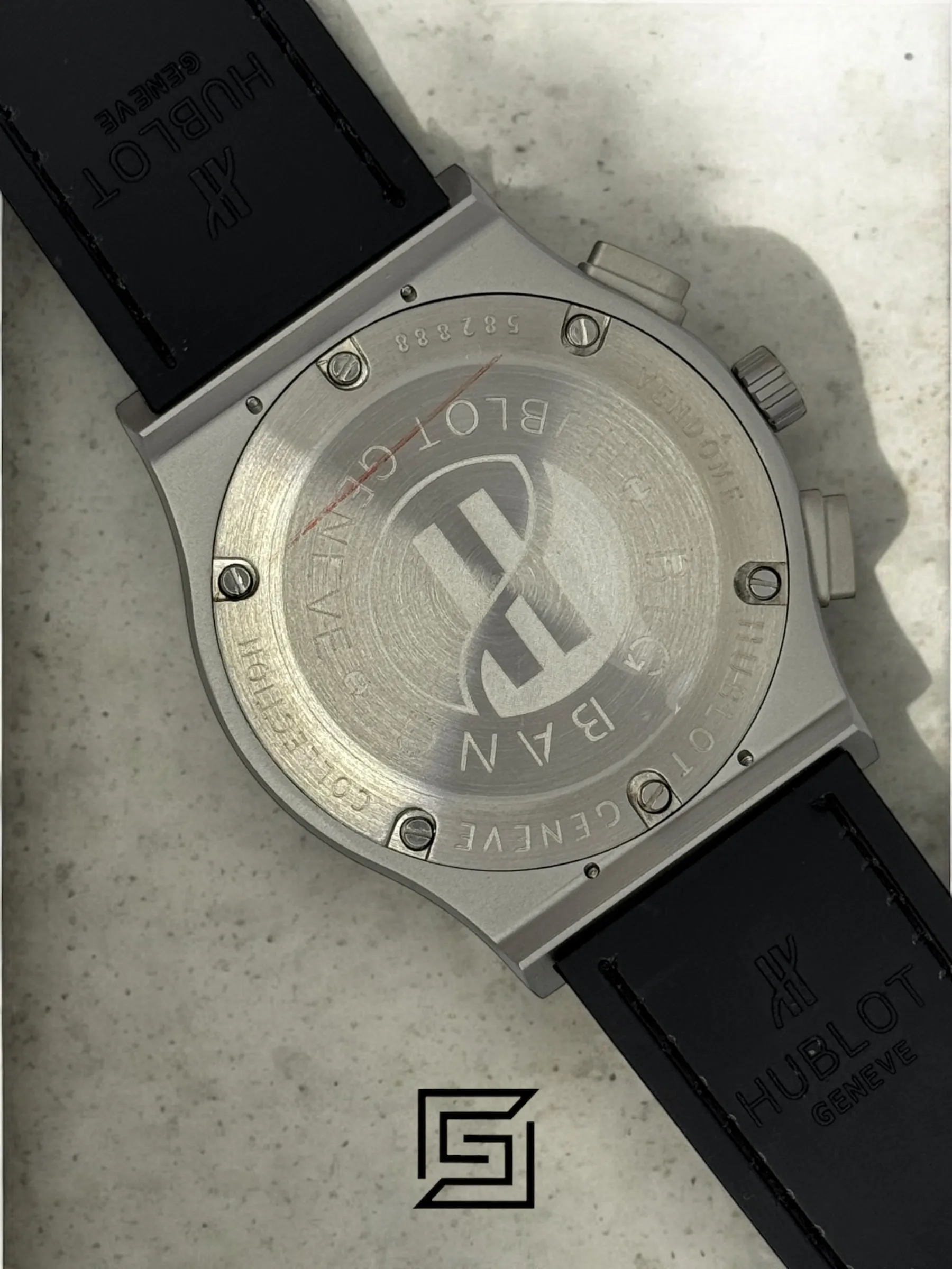 Men,Watches watches HUBLOT CLASSIC NEW - Black Leather Band - Black Dial - Grey Titanium Body Hublot