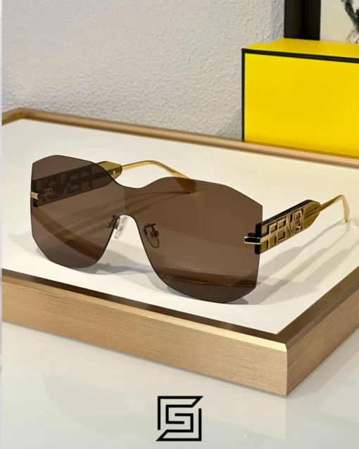 Sunglasses,Women FENDI FE40067 Sunglasses For Women Fendi