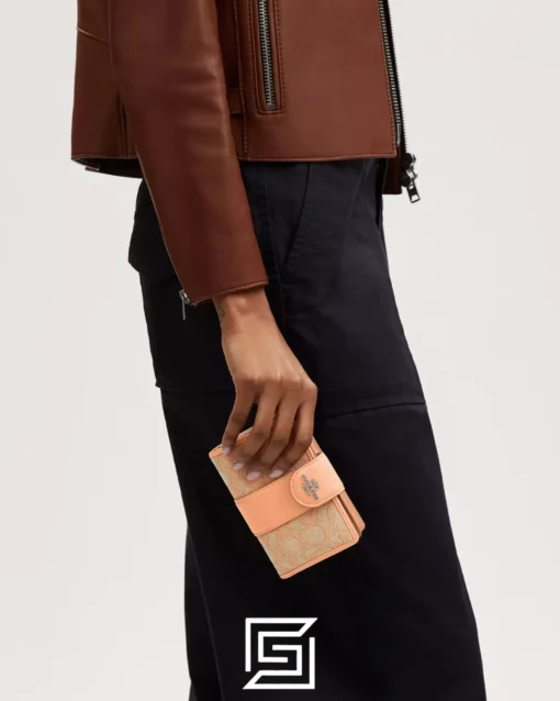 Leather,Wallets,Women Medium Corner Zip Wallet In Signature Jacquard Style Number CT922 Orange Coach