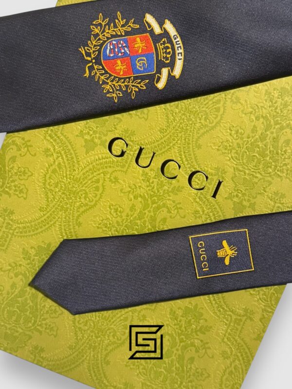 Ties Gucci - Navy Blue Color With Royal Logo Gucci