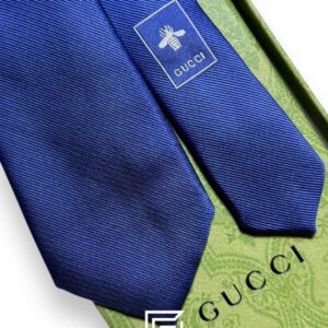 Collection Gucci - Navy Blue Color With Big Bee Signature Gucci