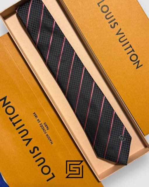 Ties Louis Vuitton - Black - Red Striped Italian Style Louis Vuitton