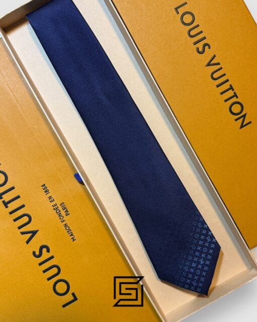 Ties Louis Vuitton - Navy Blue LV Pattern End Of Tie Italian Style Louis Vuitton