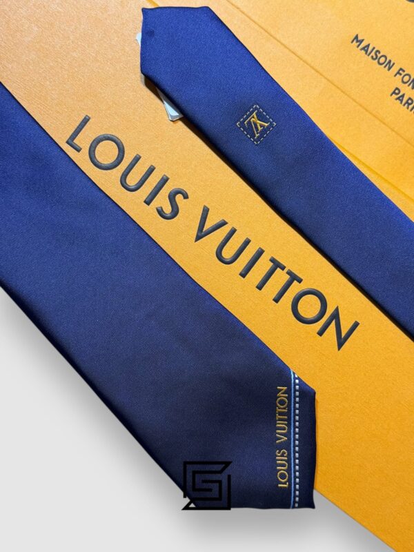 Ties Louis Vuitton - Navy Blue LV Yellow Logo End Of Tie Louis Vuitton