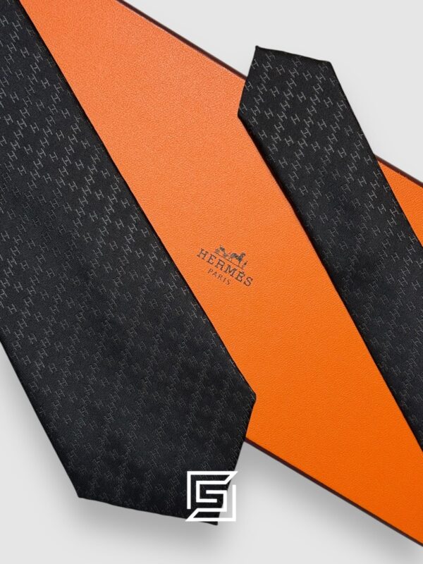 Ties Hermes - Black With H Pattern Italian Style Hermes