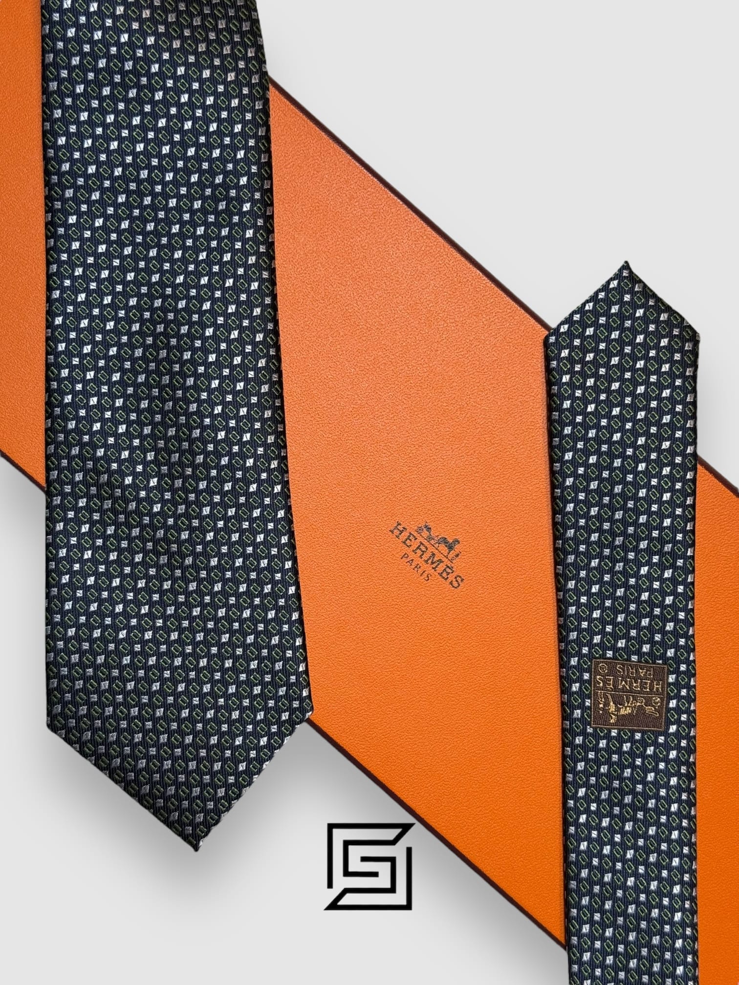 Ties Hermes - Green With Square Multi Pattern Hermes