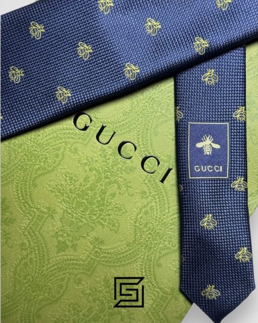 Ties Gucci - Navy Blue Color With Gold Bee Pattern Gucci