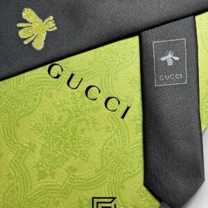 Ties Gucci - Black Color With Big Gold Bee Gucci