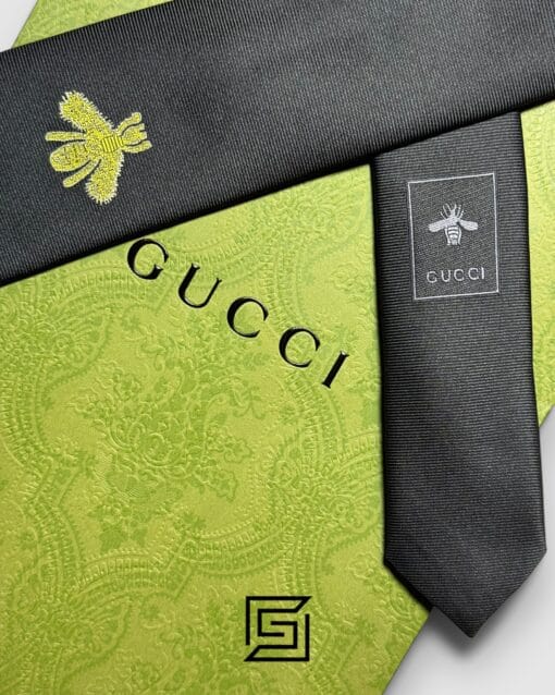Ties Gucci - Black Color With Big Gold Bee Gucci