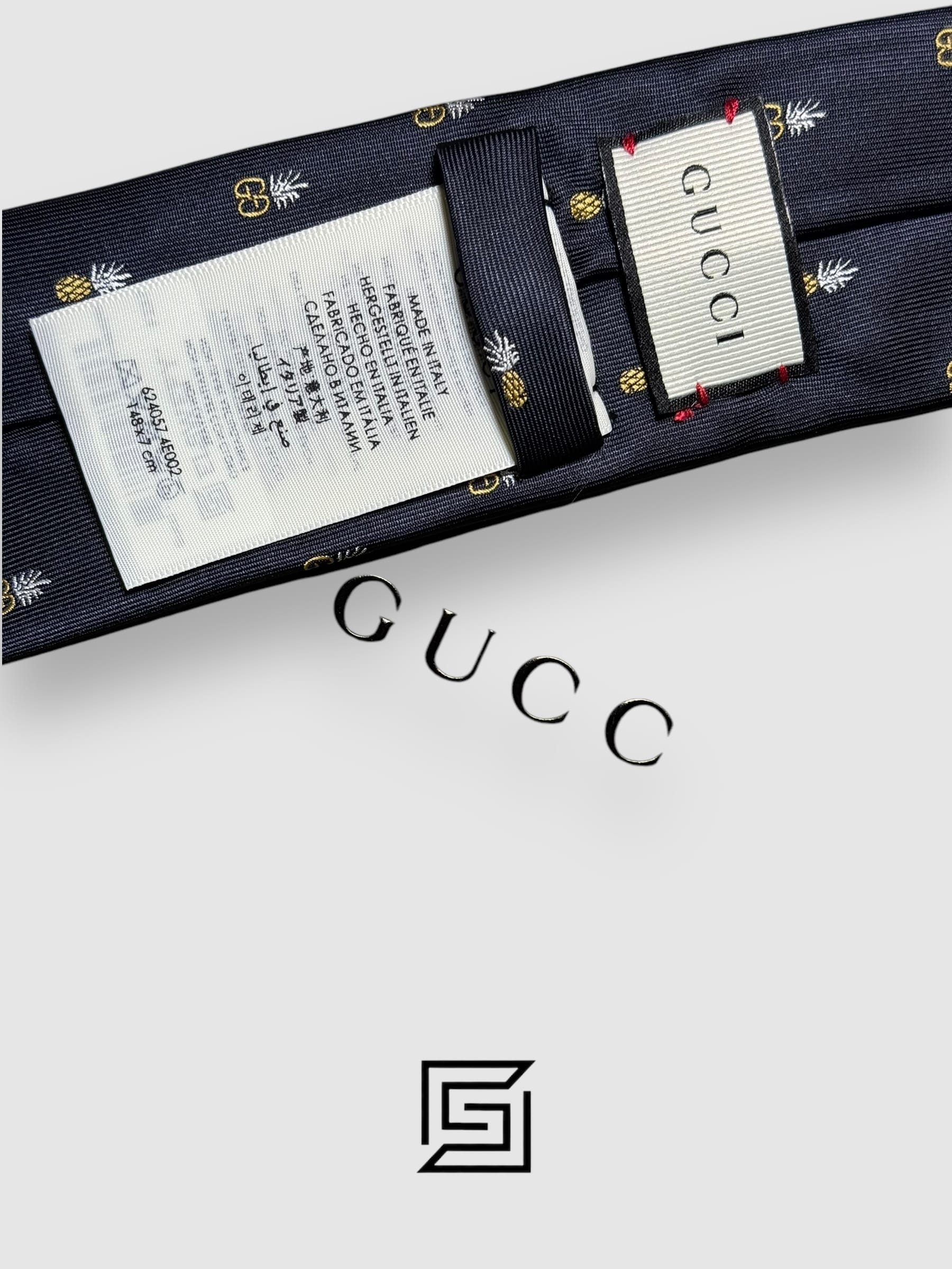 Ties Gucci - Navy Blue Color with Pineapple Signature Gucci