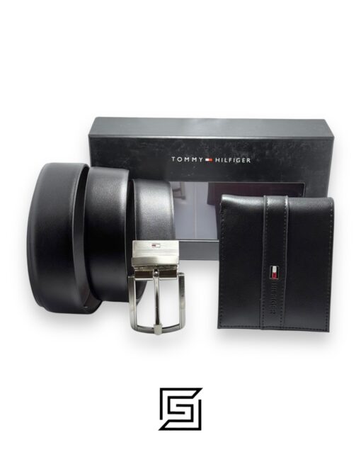 Belts,Leather,Men,Wallets,Men TOMMY SET BELT AND WALLET HILLFIGER HARD LOGO IN MIDDLE SILVER LOGO BLACK BELT Tommy Hilfiger