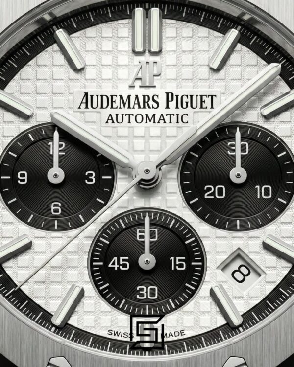 Audemars Piguet Royal Oak Chronograph – Panda Dial – Stainless Steel – Japanese Quartz