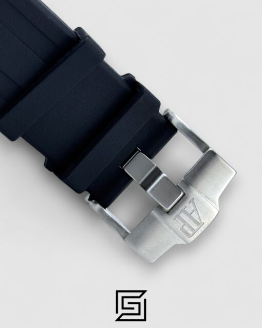 Alternative view of OFFSHORE J03109 3 COUNTERS ON LEFT BIG-R/BLACK - BLUE - BLACK BEZEL